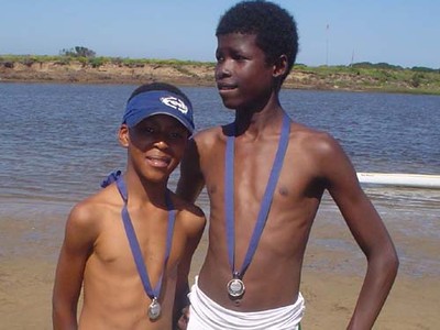 Simphiwe Zono and Unathi Msi winning junior under 15 A double